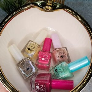 Yesesny Nail Polish Colors (Pack of 6)