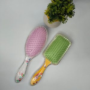 Cute Cartoon Glitter Hair Brush – Random Color